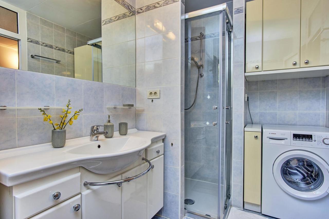 Apartment Mateo Miholascica Екстер'єр фото